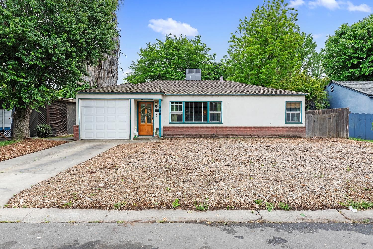 1420 California Ave Turlock, CA 95380  | Single Family