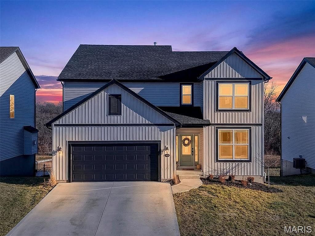 378 Valley Bluff Dr Wentzville, MO 63385 - Thumbnail 2