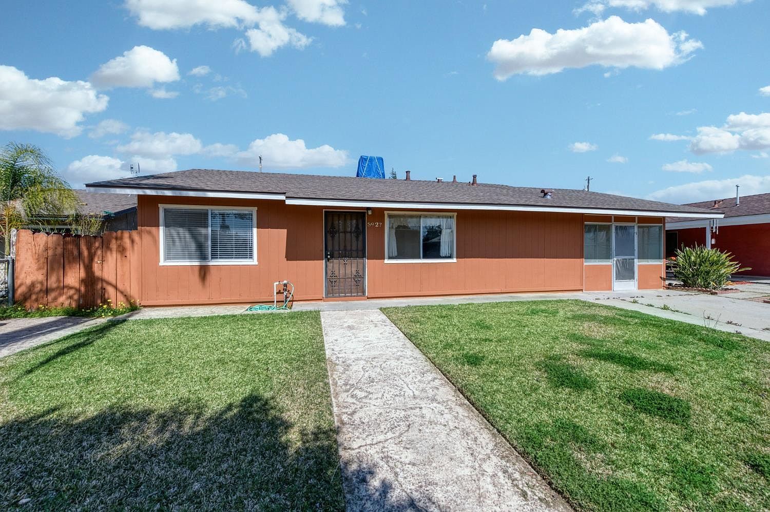 5927 E Garland Ave Fresno, CA 93727 - Thumbnail 2