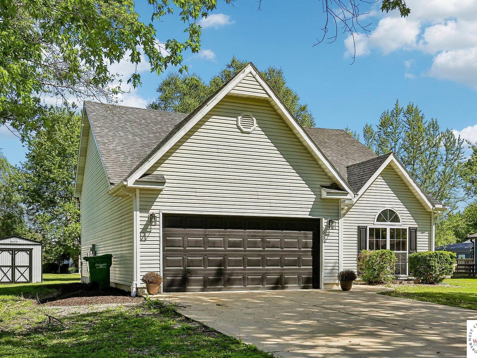 204 E 8th St Adrian, MO 64720  | Single Family