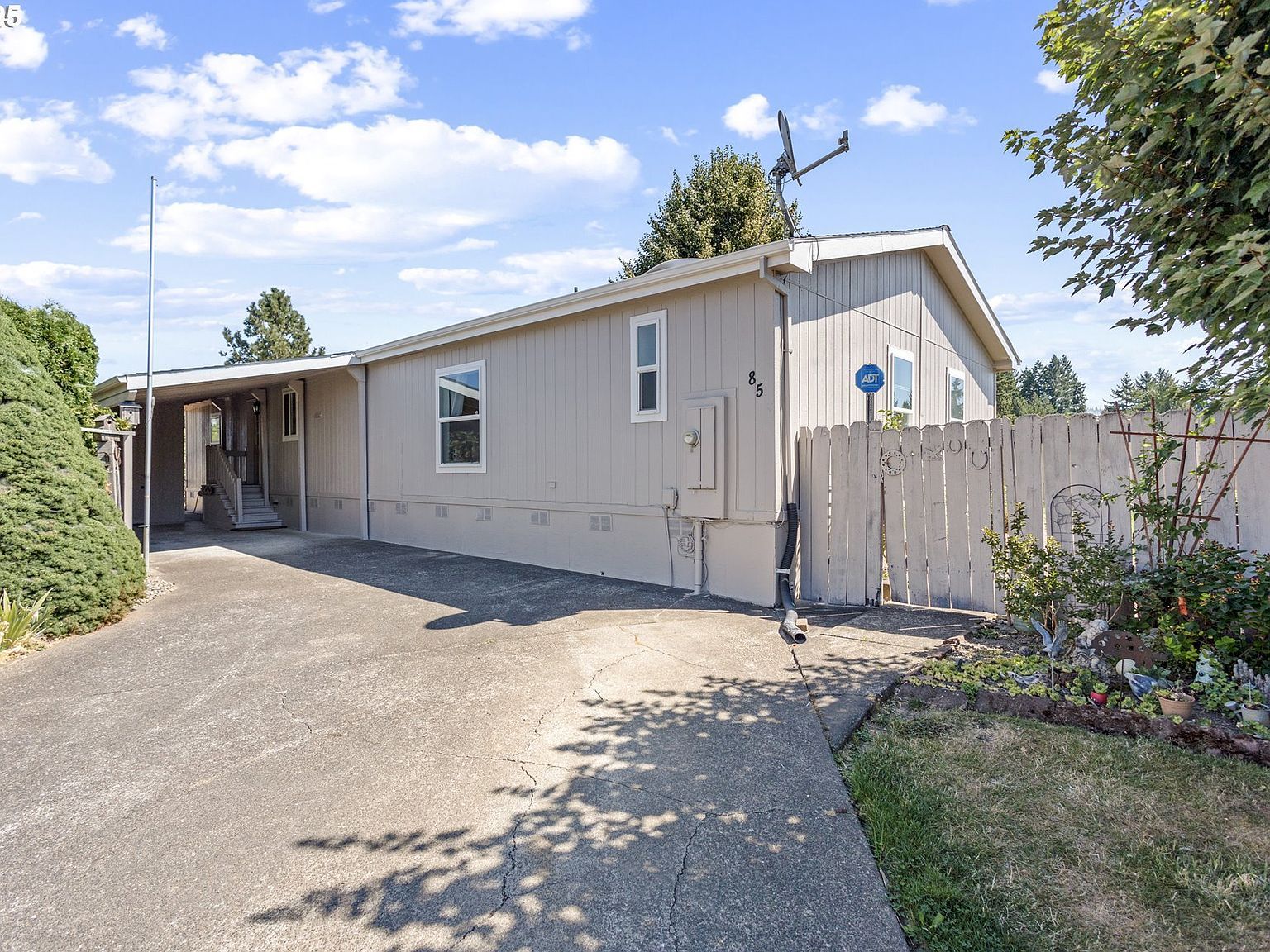 1000 S McKern Ct #85 Newberg, OR 97132 - Thumbnail 2