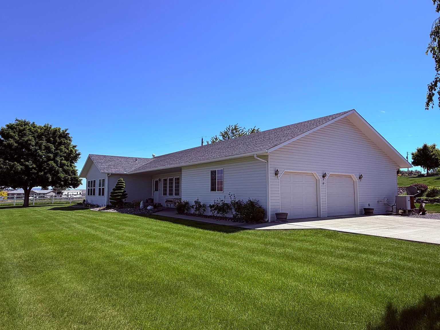 14920 McAuley Rd Yakima, WA 98908  | Single Family