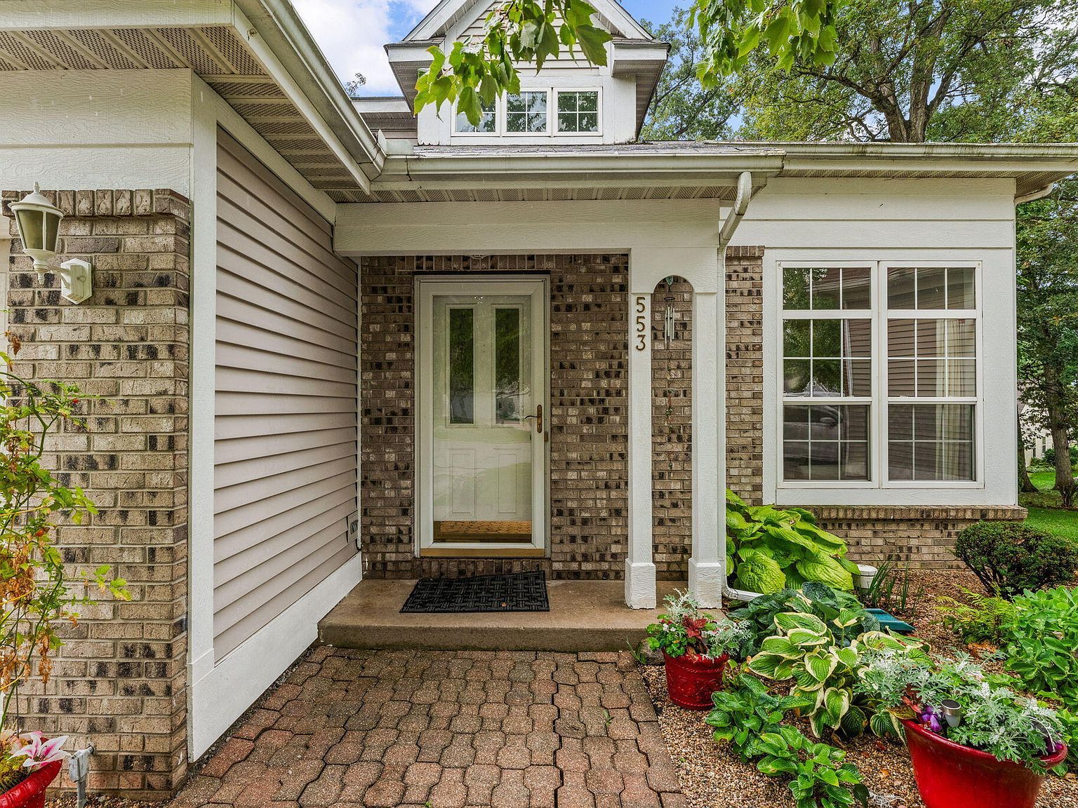 553 Lantern Walk Valparaiso, IN 46385 - Thumbnail 2