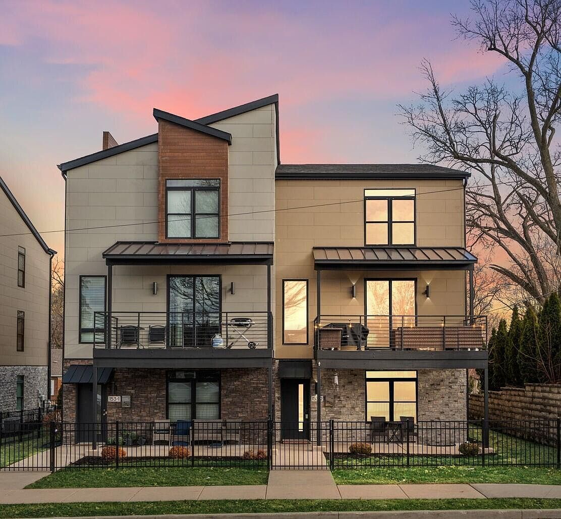 153 Morgan Blvd APT 2 Valparaiso, IN 46383 - Thumbnail 2