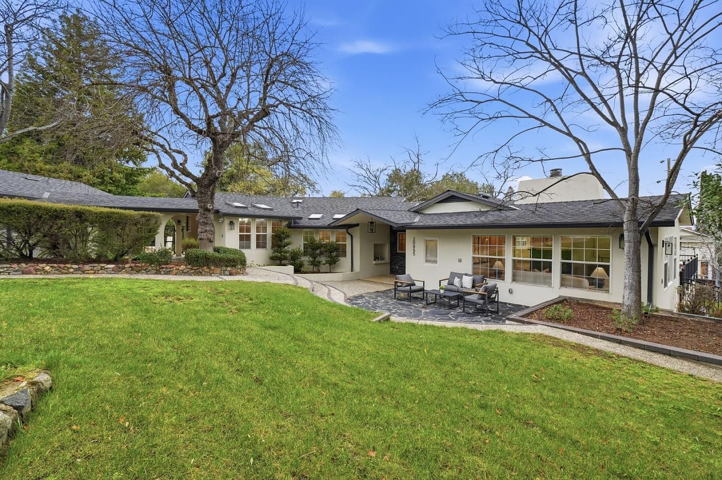 20885 Wardell Rd Saratoga, CA 95070 - Thumbnail 2