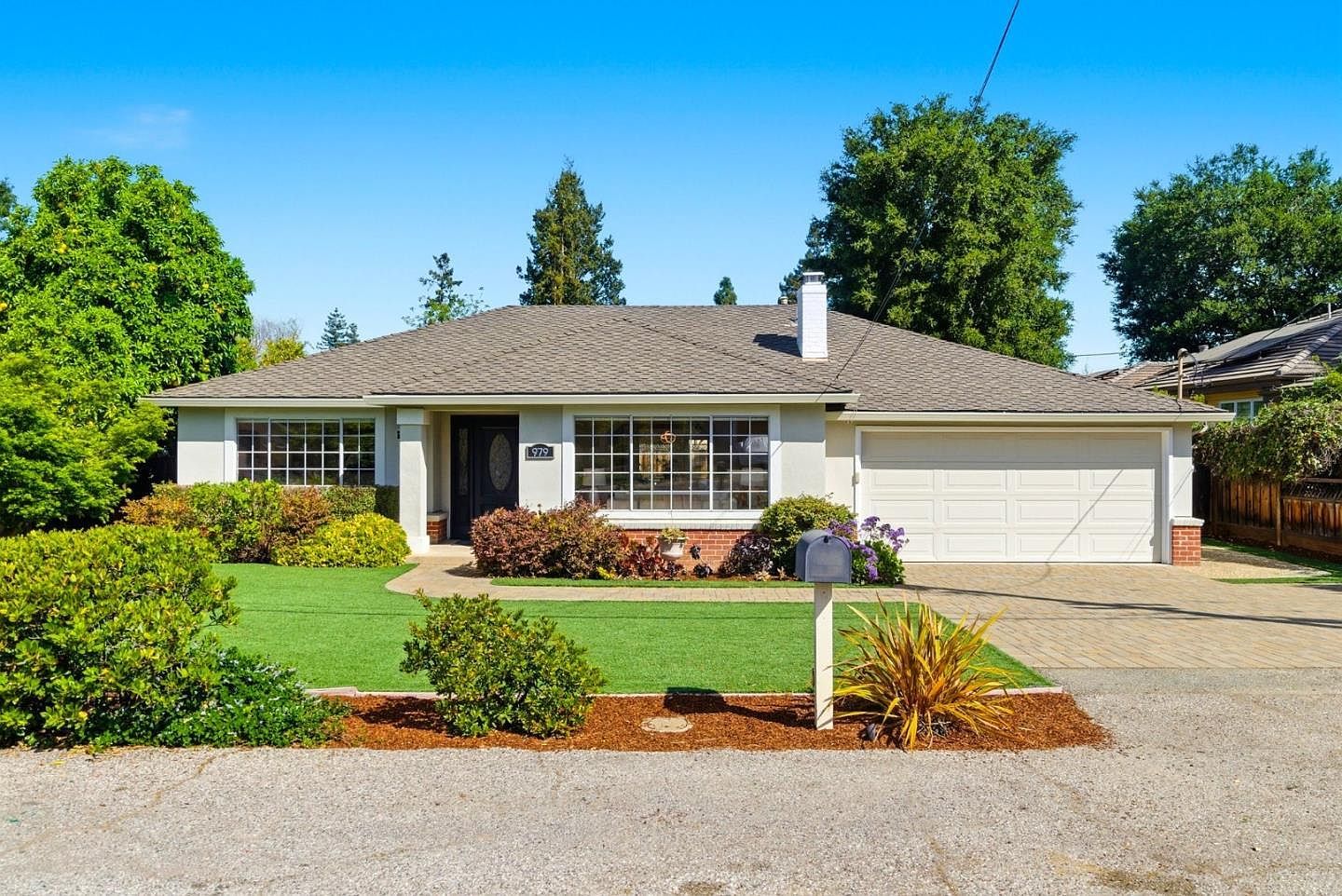 979 Stanley Ave Los Altos, CA 94024 - Thumbnail 2