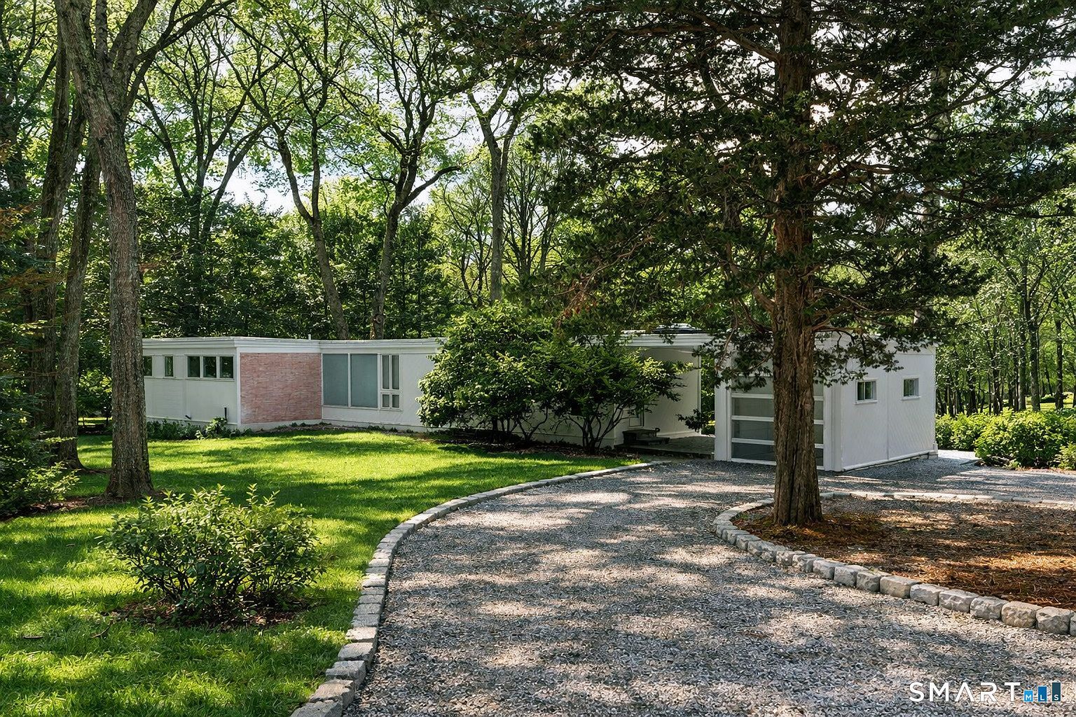 17 Richmond Hill Rd Weston, CT 06883, 6883