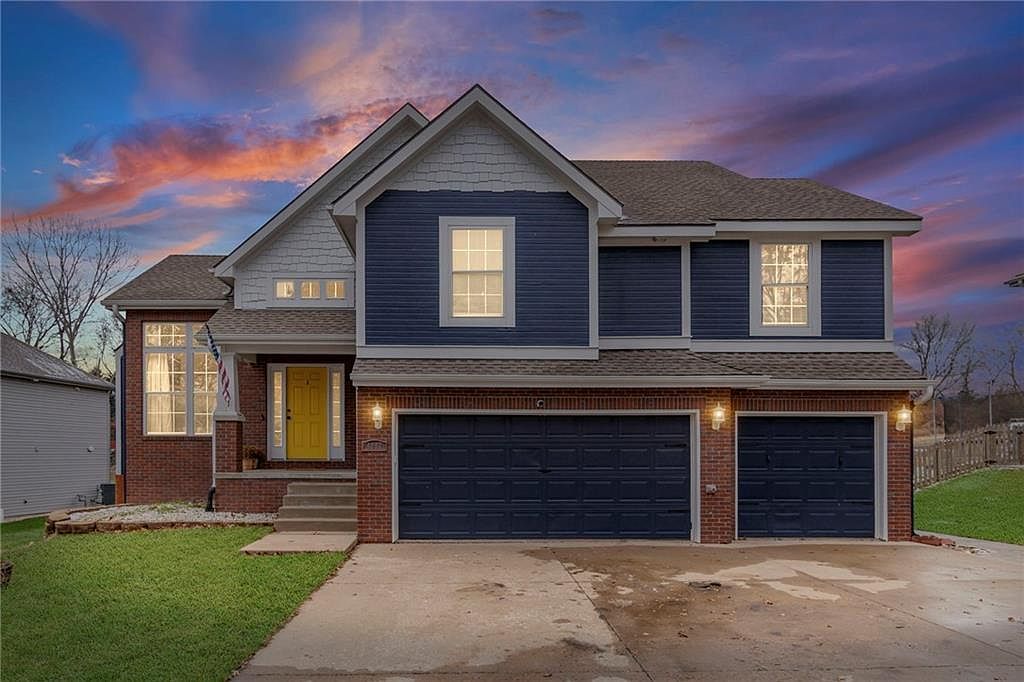 4007 Bennington Dr Saint Joseph, MO 64506 - Thumbnail 2