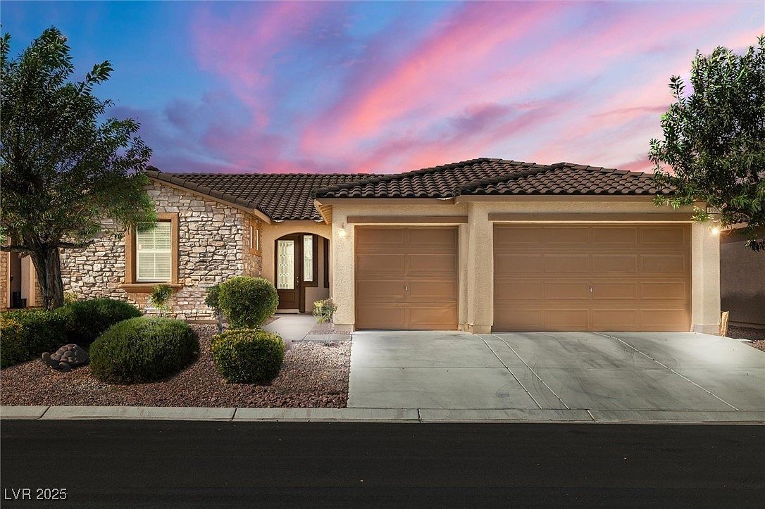 4890 Cielo Ct Pahrump, NV 89061 - Thumbnail 2