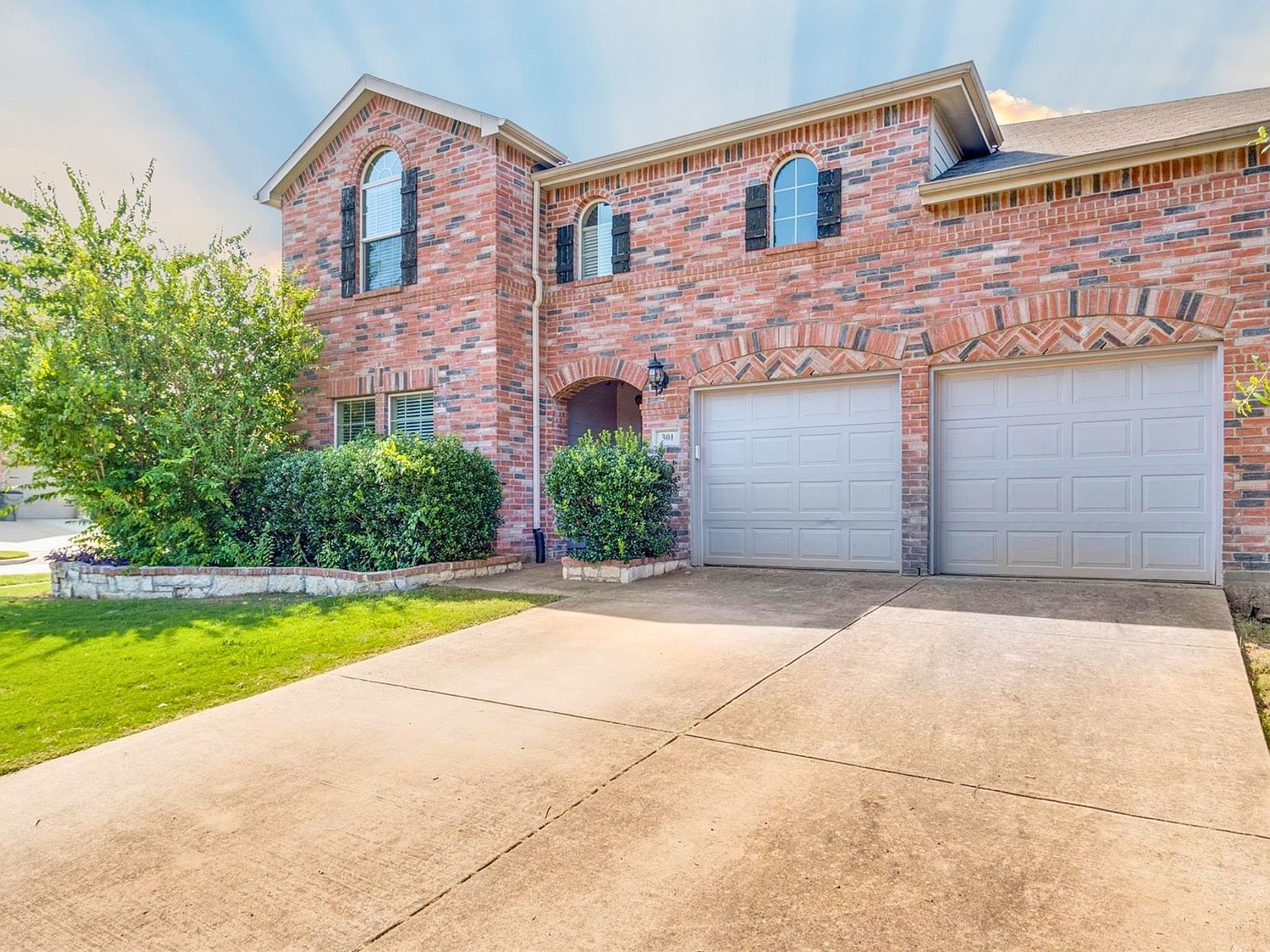 301 Highland Park Ln Wylie, TX 75098 - Thumbnail 2
