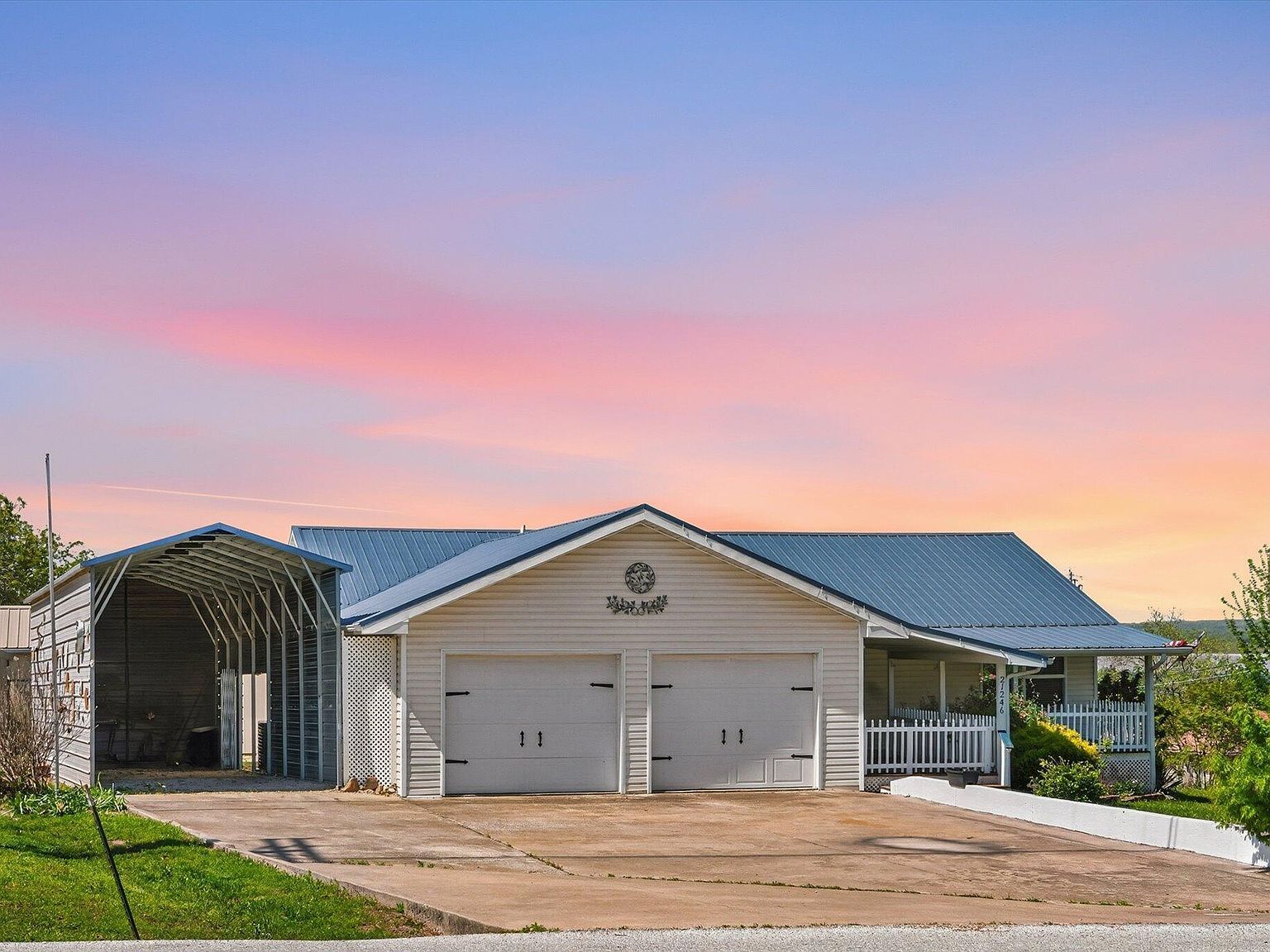 21246 County Road 295 Hermitage, MO 65668  | Single Family