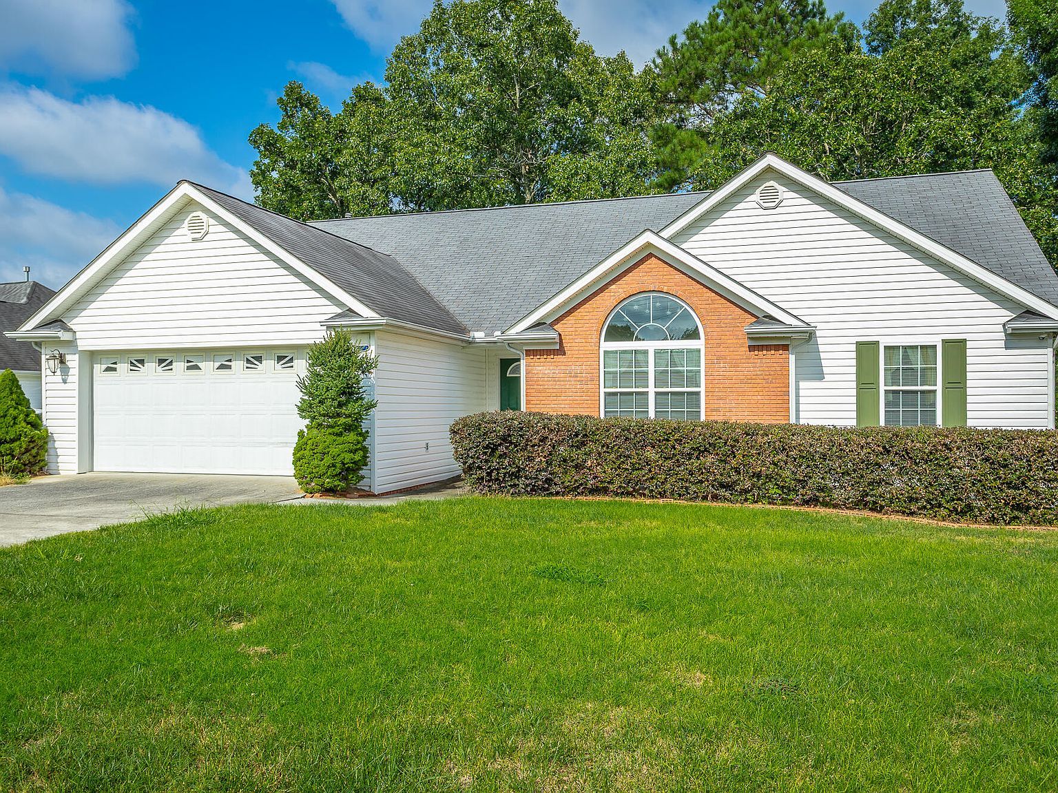 7458 Salmon Ln Ooltewah, TN 37363 - Thumbnail 2