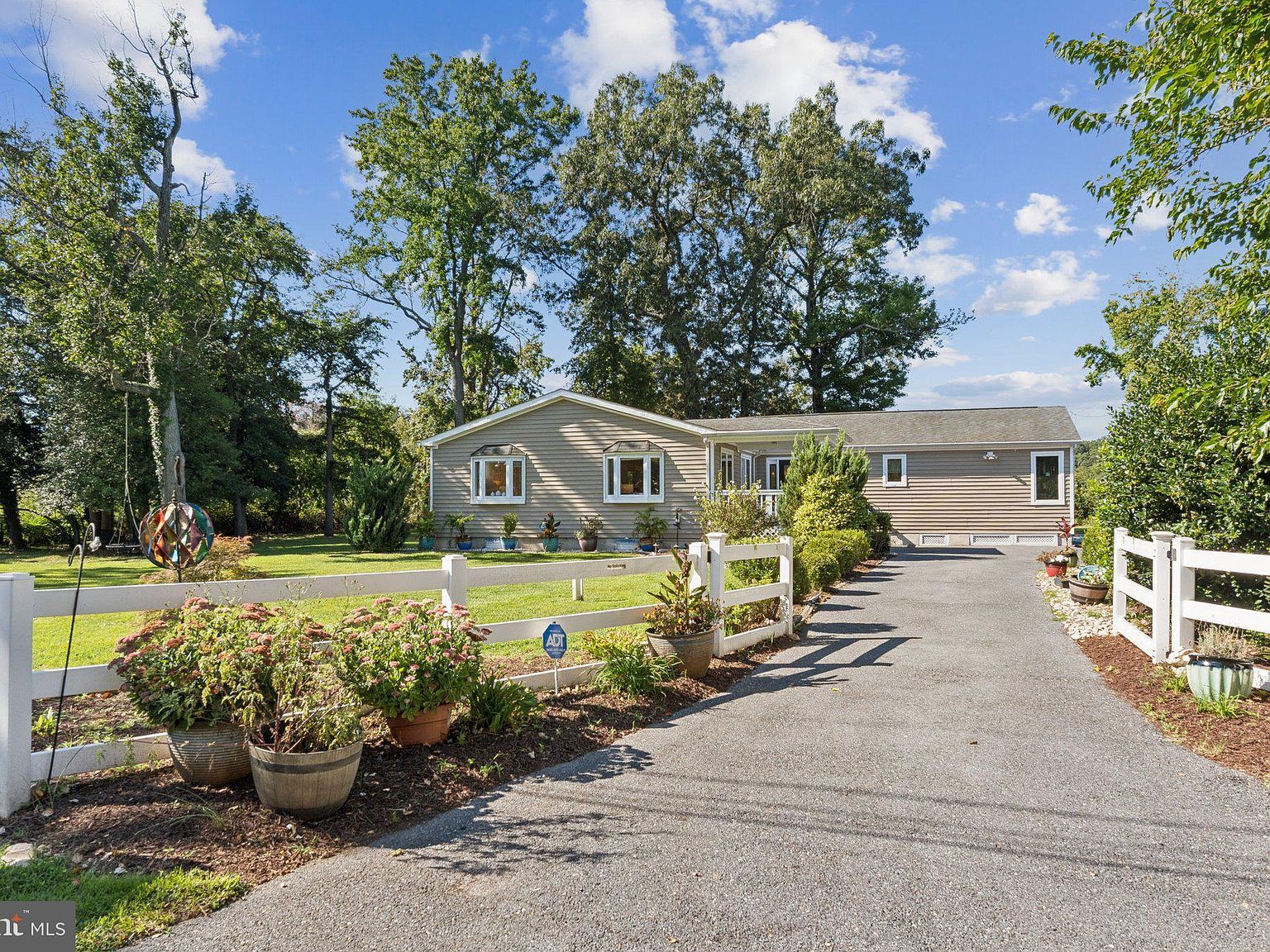 7654 Bay St Pasadena, MD 21122, 21122