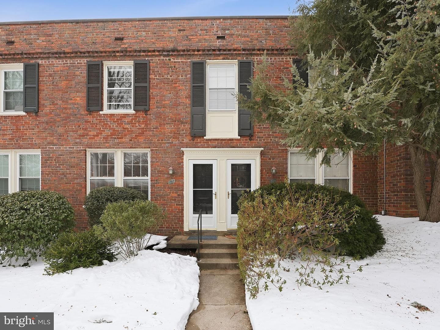 1400 S Edgewood St APT 515 Arlington, VA 22204 - Thumbnail 2