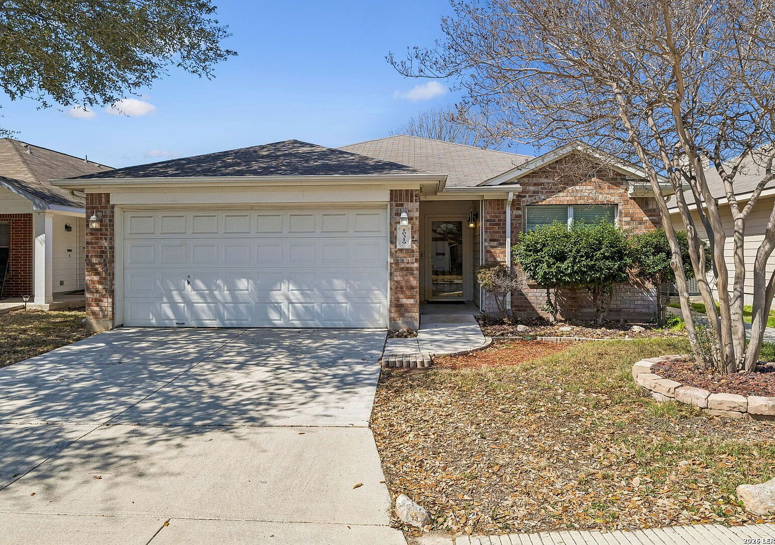 10319 Grand Clb San Antonio, TX 78239 - Thumbnail 2