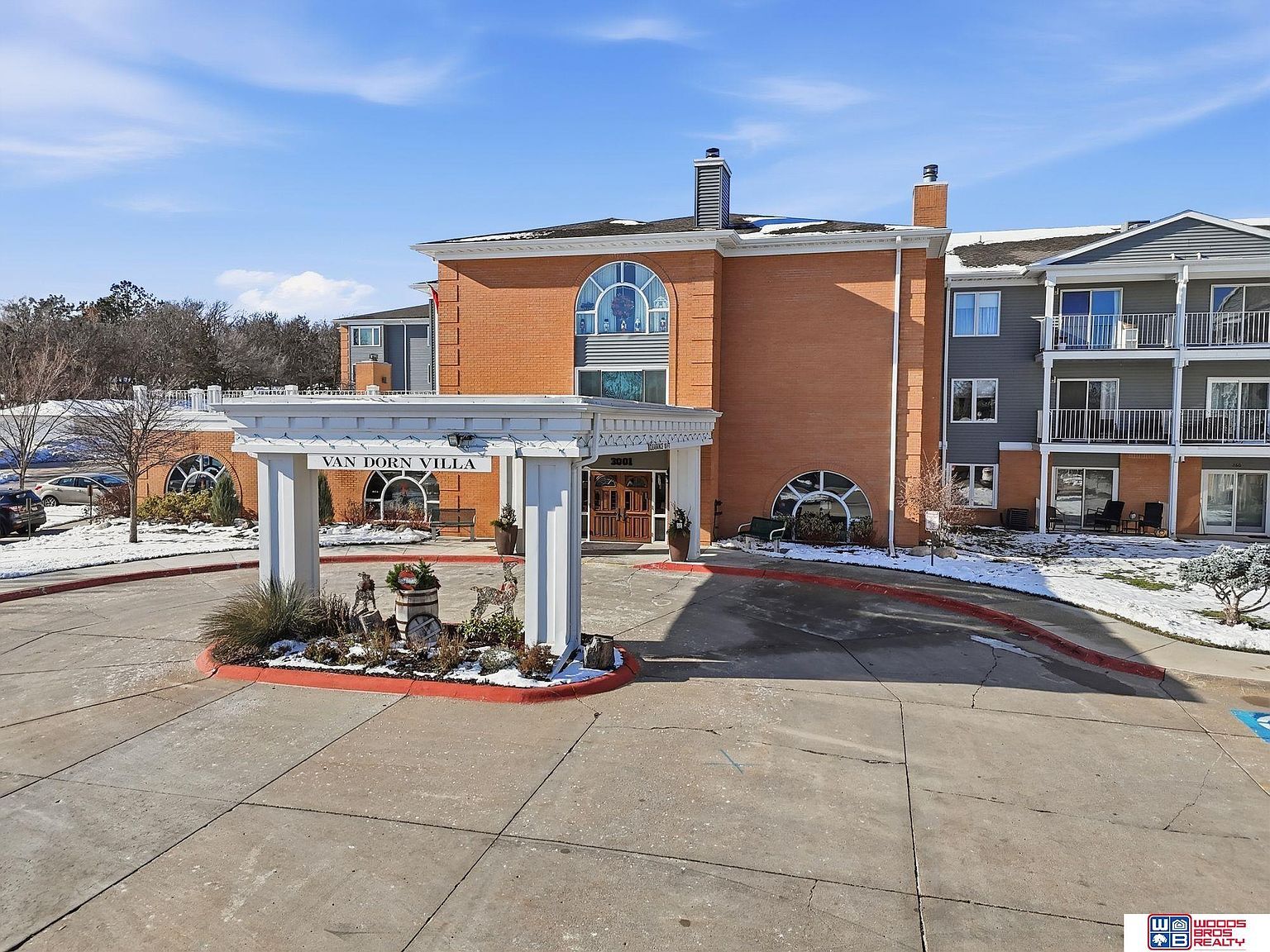 3001 S 51st Street Ct UNIT 412 Lincoln, NE 68506 - Thumbnail 2