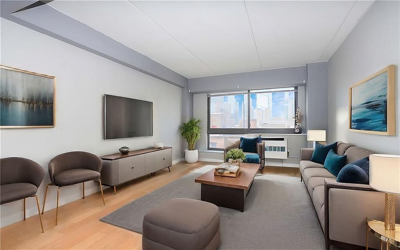 535 W 52nd St APT 9D New York, NY 10019 - Thumbnail 2