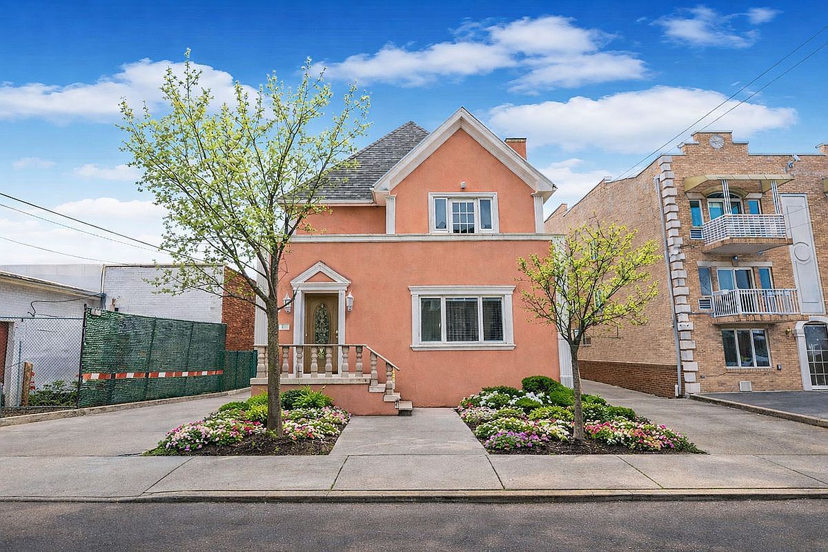 15 Van Sicklen St Brooklyn, NY 11223 - Thumbnail 2