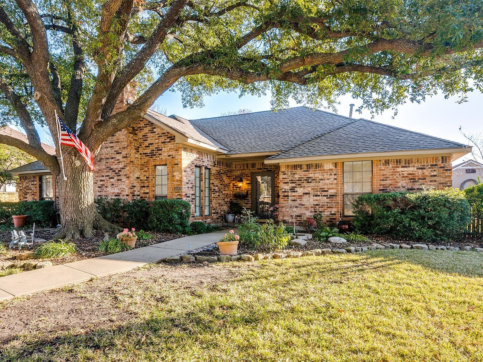 1402 Sherwood Dr Rowlett, TX 75088 - Thumbnail 2