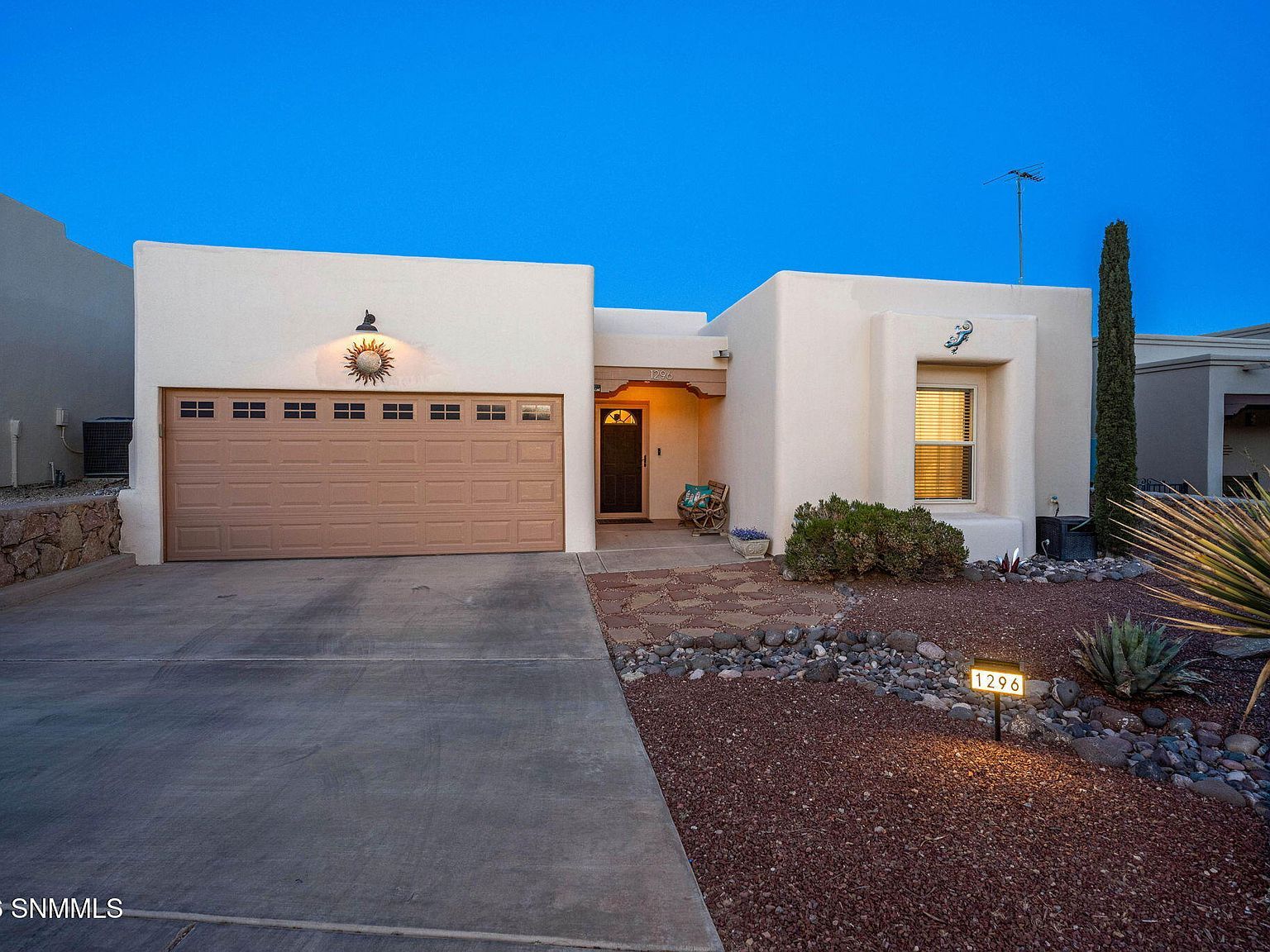 1296 Cassatt Pl Las Cruces, NM 88007 - Thumbnail 2