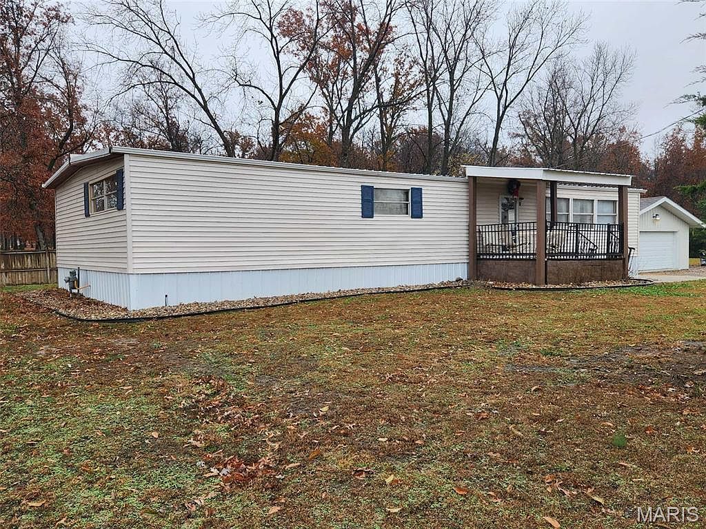 1106 Harrison Ave Sandoval, IL 62882 - Thumbnail 2