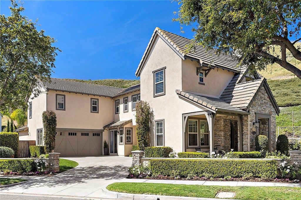 21 Snow Bush St Mission Viejo, CA 92694  | Single Family