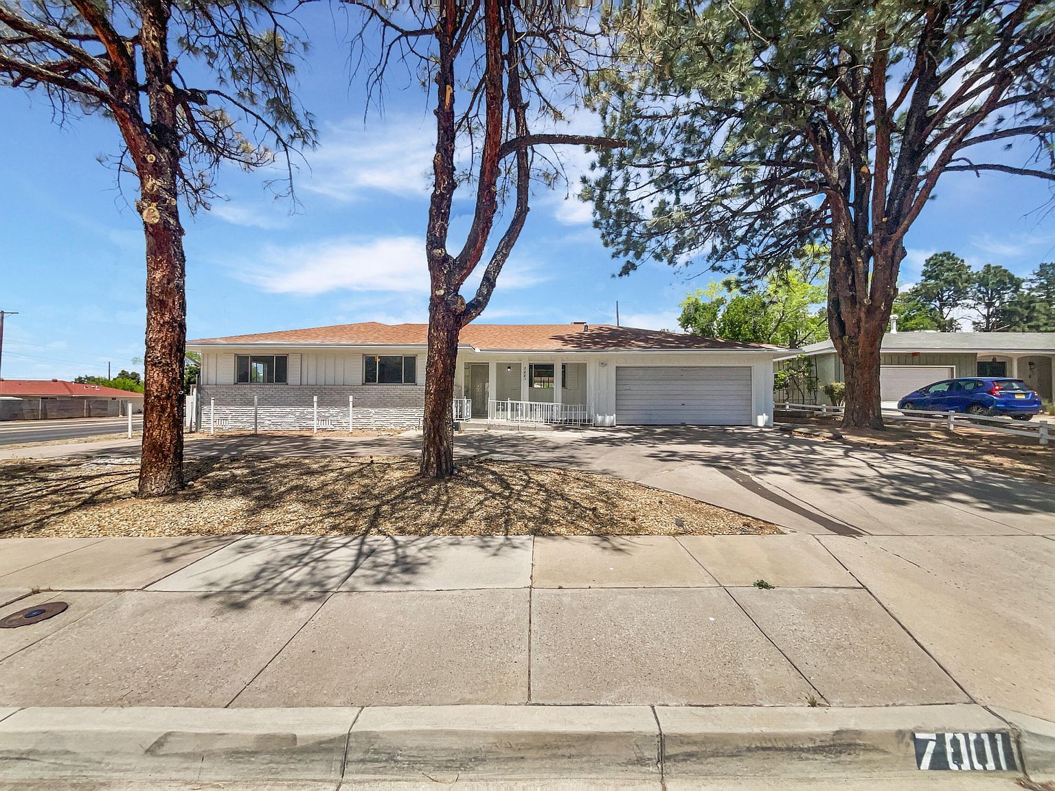 7001 Edwina Ave NE Albuquerque, NM 87110 - Thumbnail 2