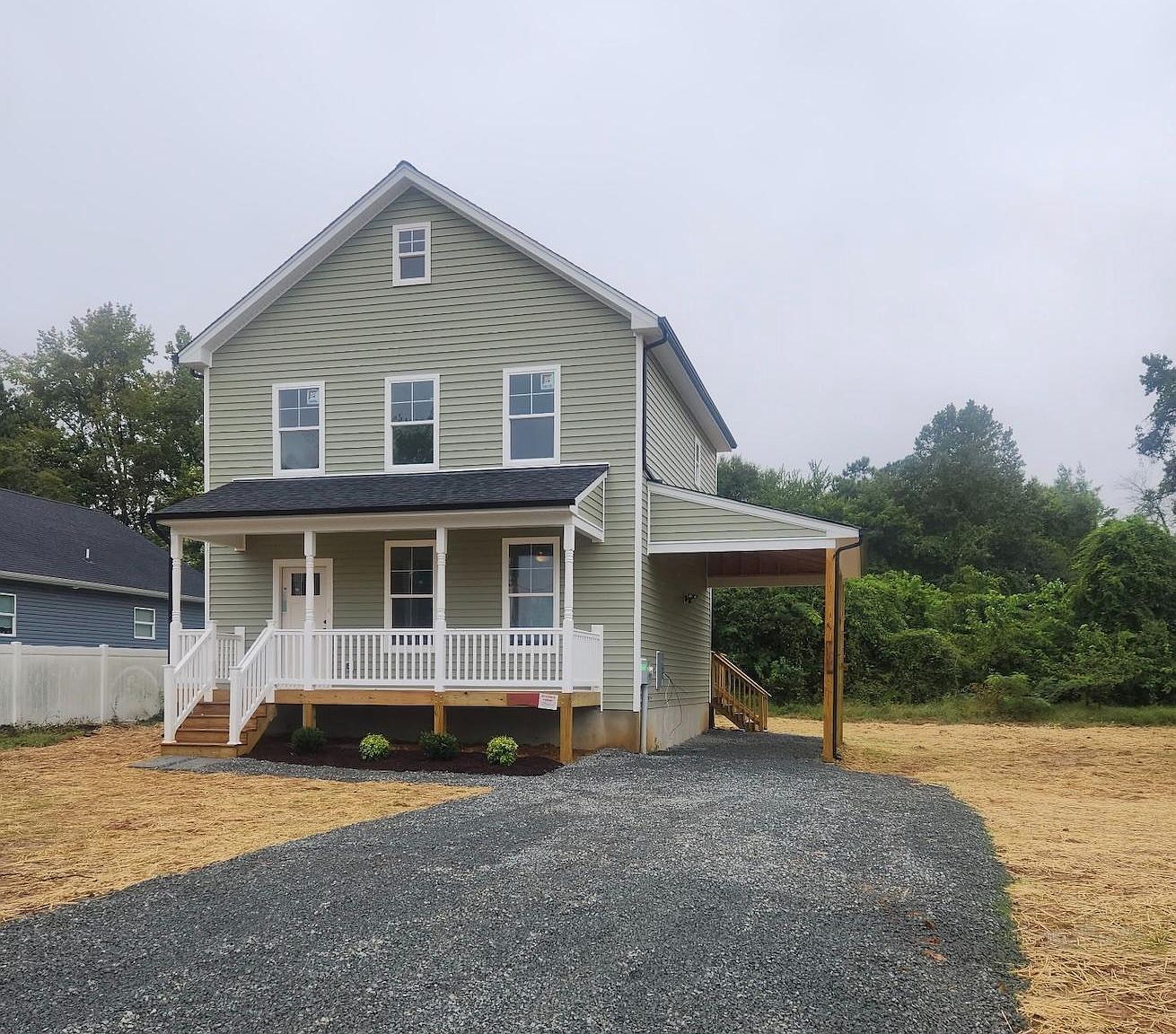 715 Lakeview Dr Colonial Beach, VA 22443  | Single Family