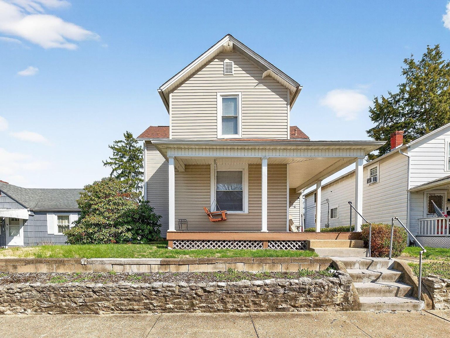 736 Garfield Ave Lancaster, OH 43130  | Single Family