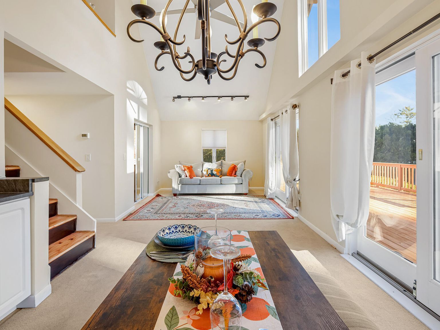 32 Nickerson Ln Milford, ME 04461 - Thumbnail 2