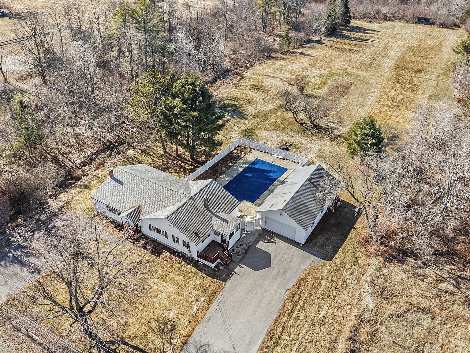 210 Billings Rd Hermon, ME 04401  | Single Family
