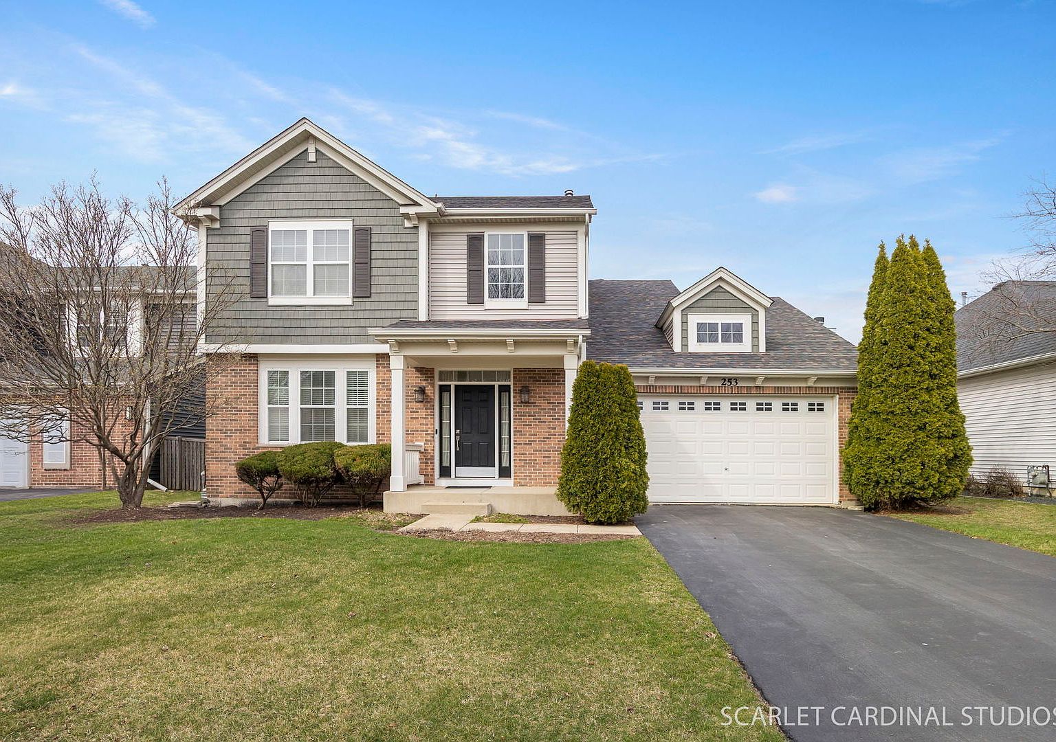 253 Bluegrass Pkwy Oswego, IL 60543  | Single Family