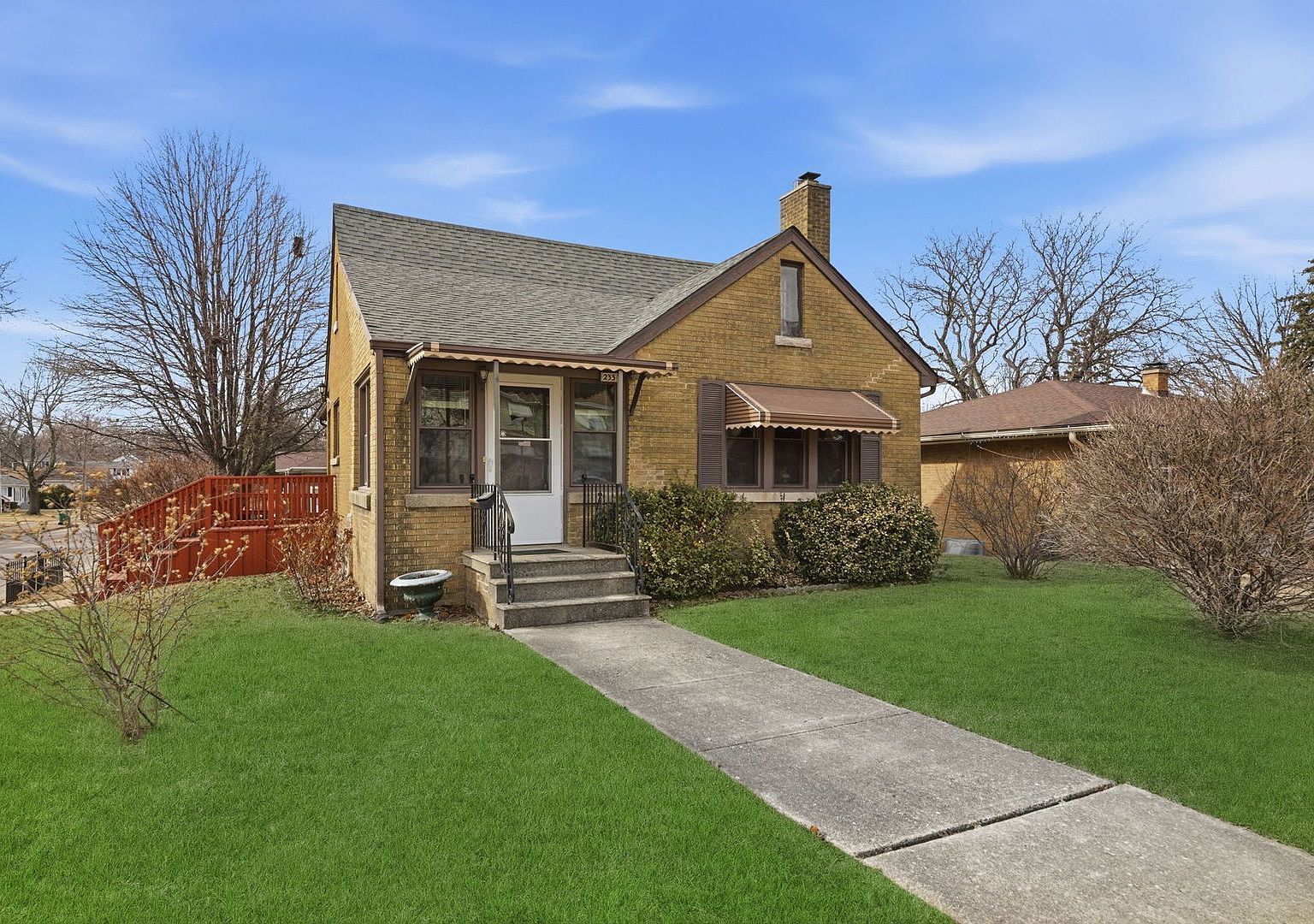 233 S Raynor Ave Joliet, IL 60436 - Thumbnail 2