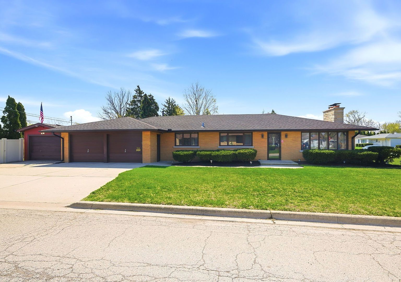 908 Curtis Ave Joliet, IL 60435  | Single Family