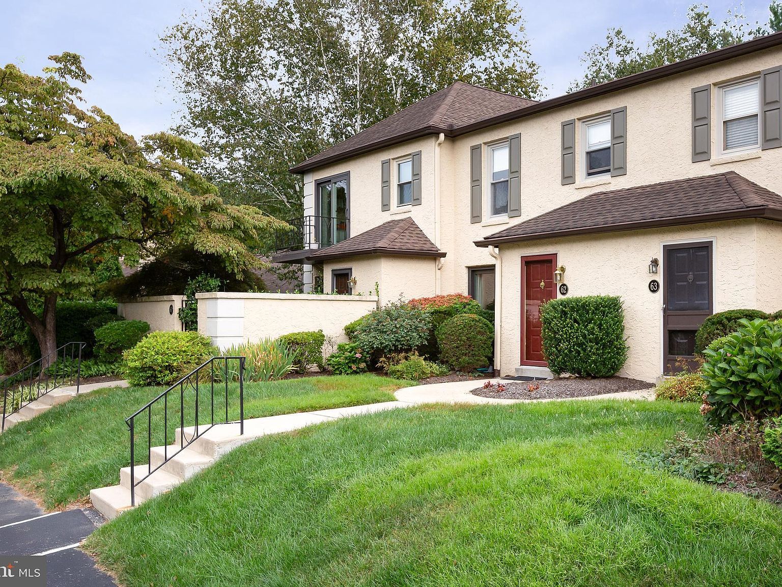 62 Parkridge Dr Bryn Mawr, PA 19010 - Thumbnail 2