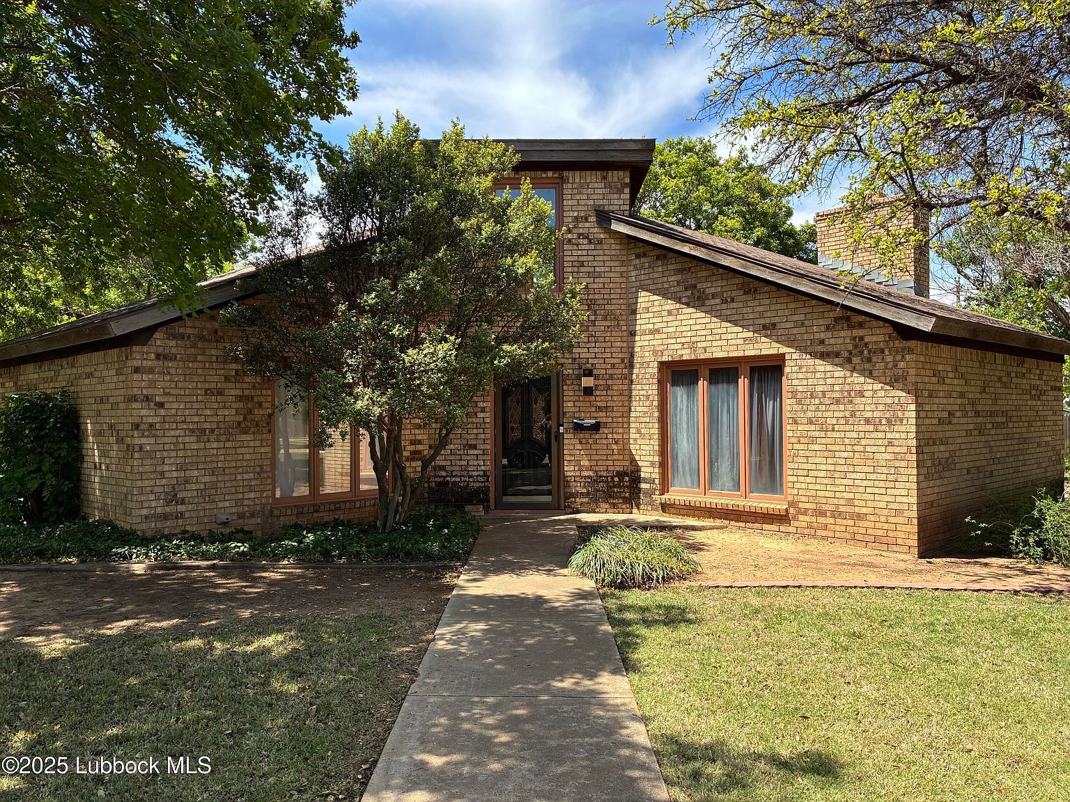 1423 Cherry Blossom Dr Littlefield, TX 79339 - Thumbnail 2