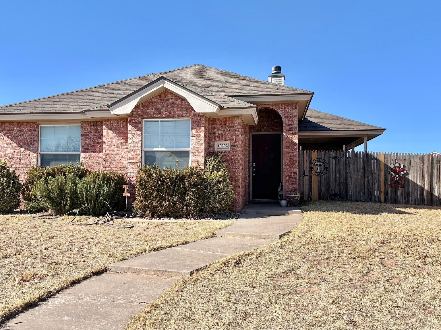 10202 Huron Ave Lubbock, TX 79424 - Thumbnail 2