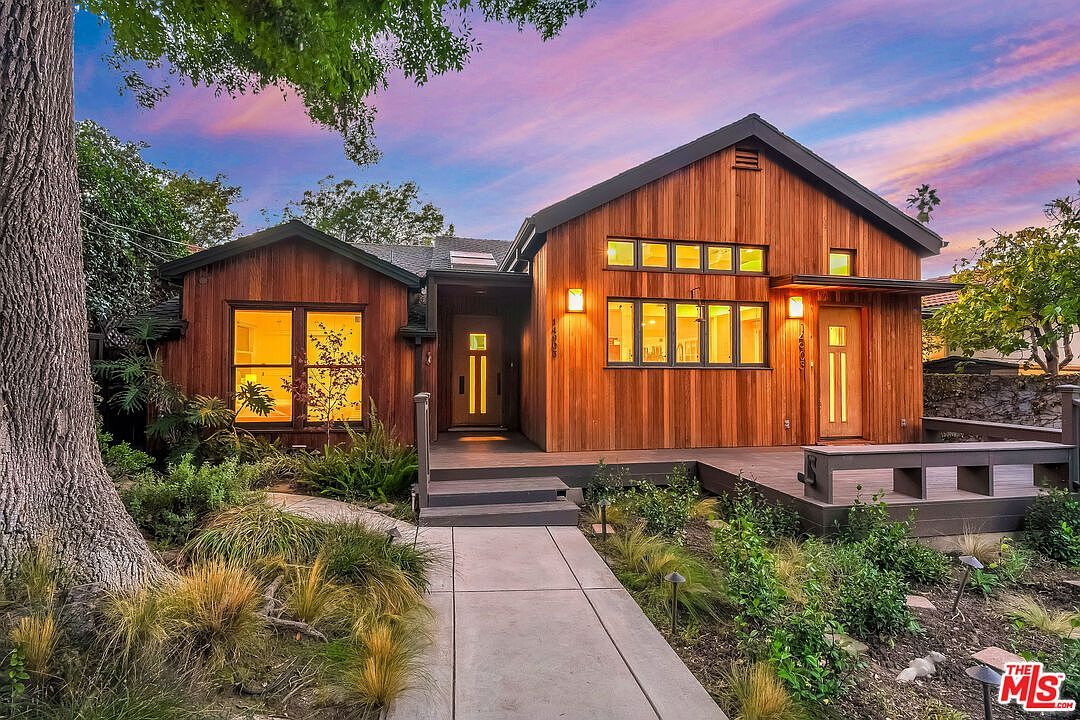 14903 Valley Vista Blvd Sherman Oaks, CA 91403 - Thumbnail 2