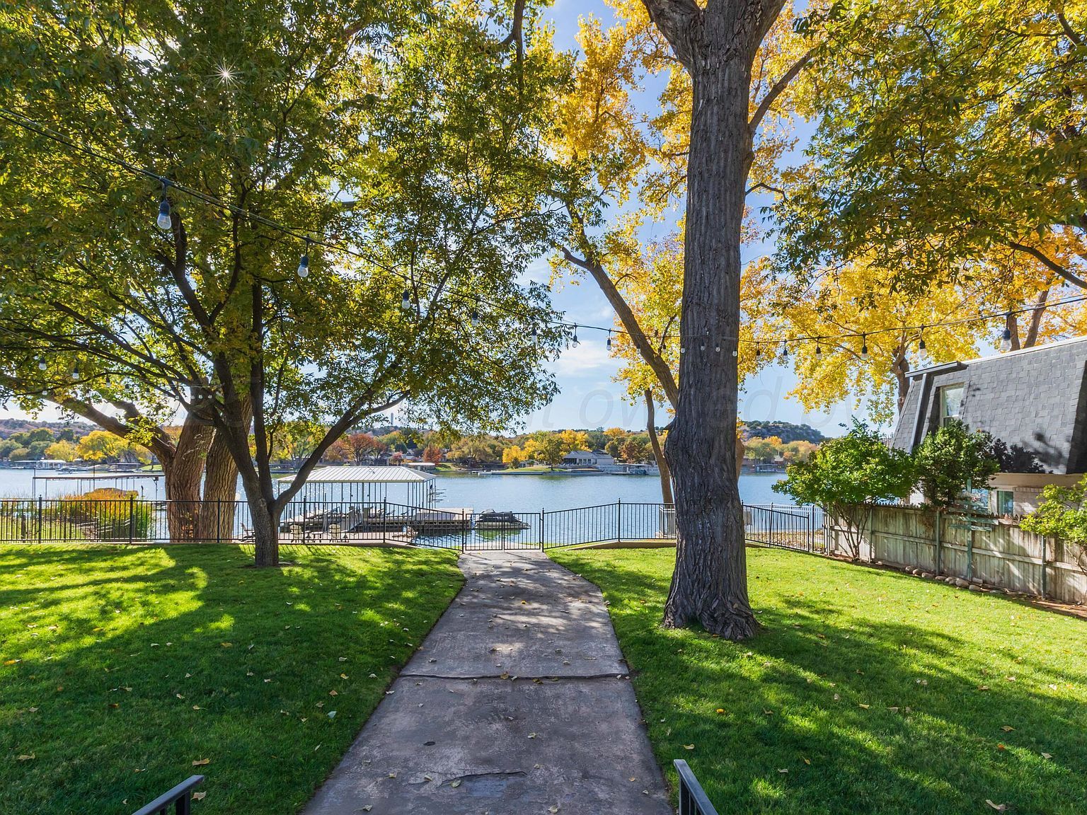 412 N Shore Dr Amarillo, TX 79118 - Thumbnail 2