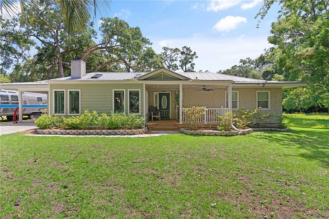 105 Ledbetter Ave Saint Simons Island, GA 31522 - Thumbnail 2