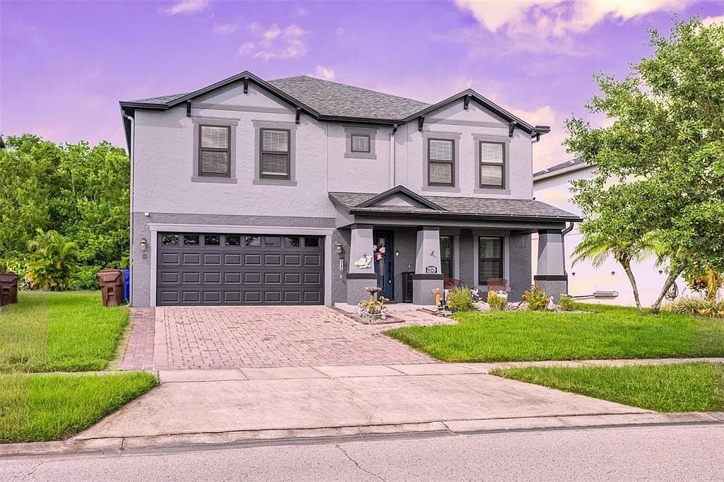 2926 Boating Blvd Kissimmee, FL 34746 - Thumbnail 2