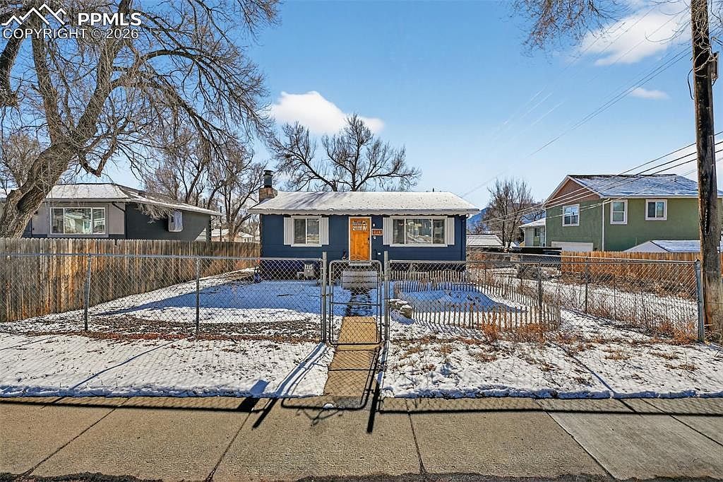 1115 E Rio Grande St Colorado Springs, CO 80910 - Thumbnail 2