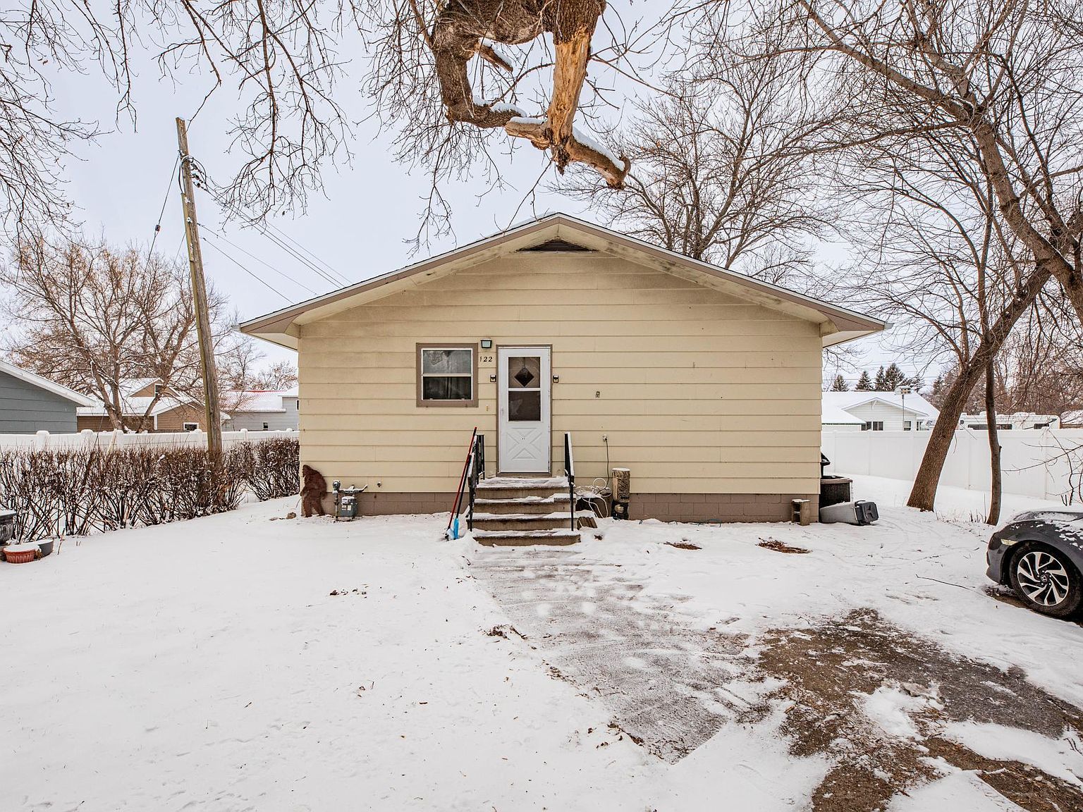 122 12th Ave N Casselton, ND 58012 - Thumbnail 2