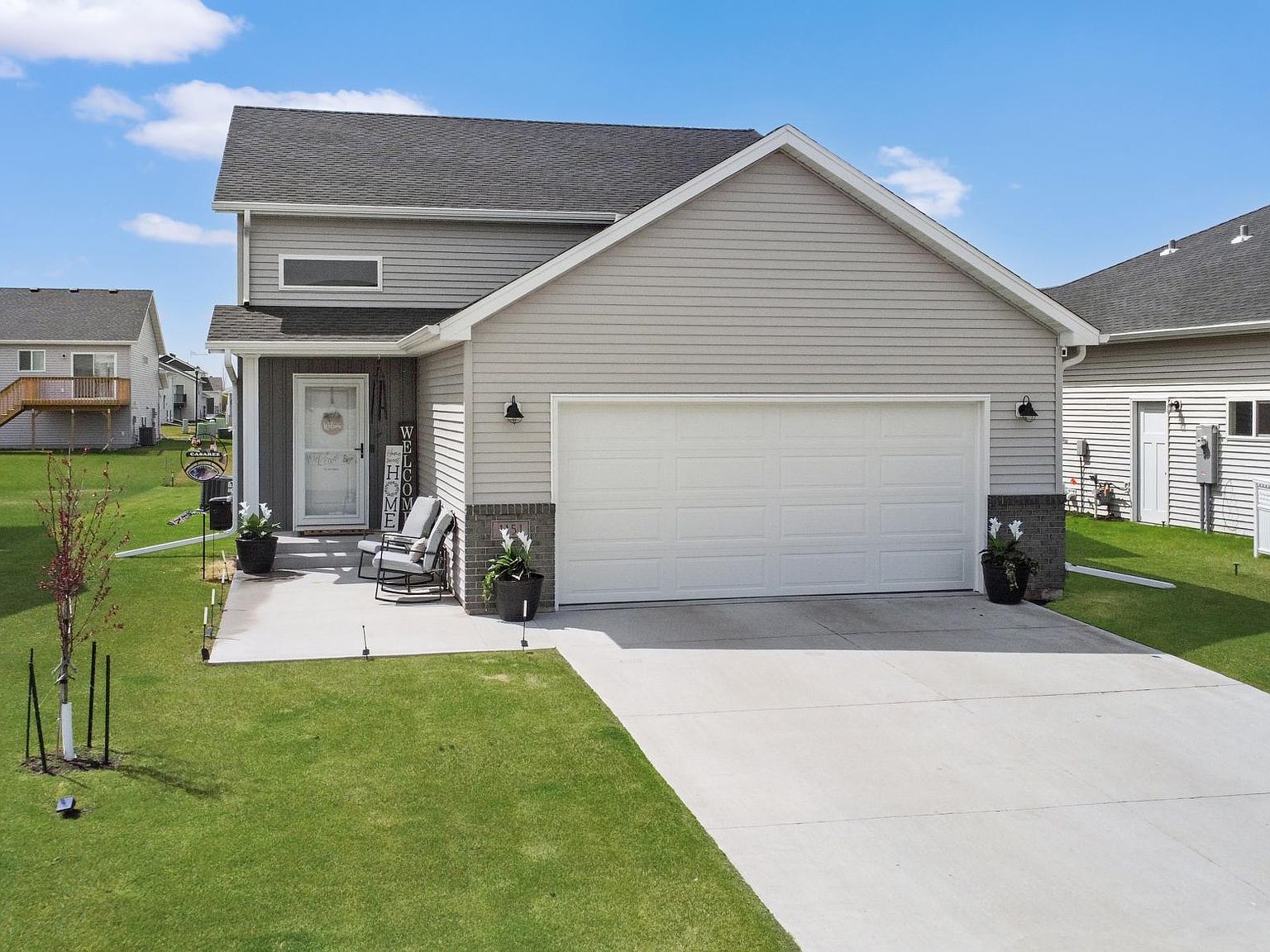 1151 Marlys Dr W West Fargo, ND 58078, 58078