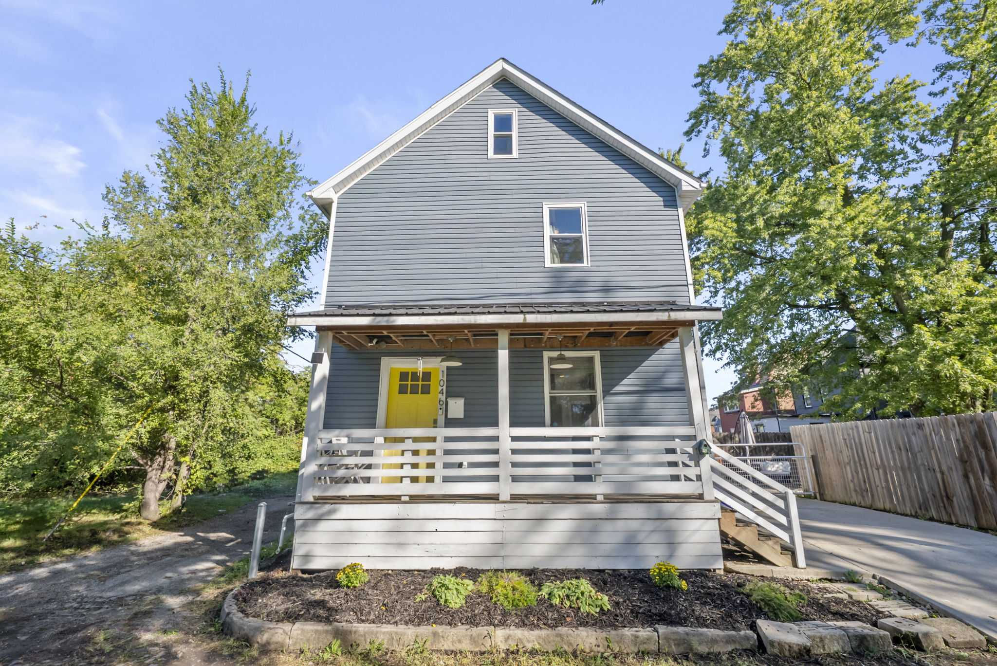 1046 East Cherry Street, Columbus, OH, USA - Thumbnail 2