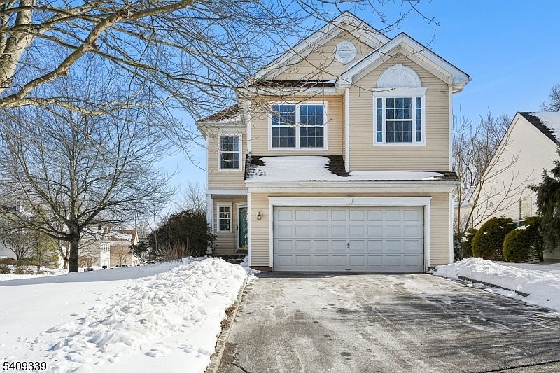 1 Smokehouse Ct Whitehouse Station, NJ 08889 - Thumbnail 2