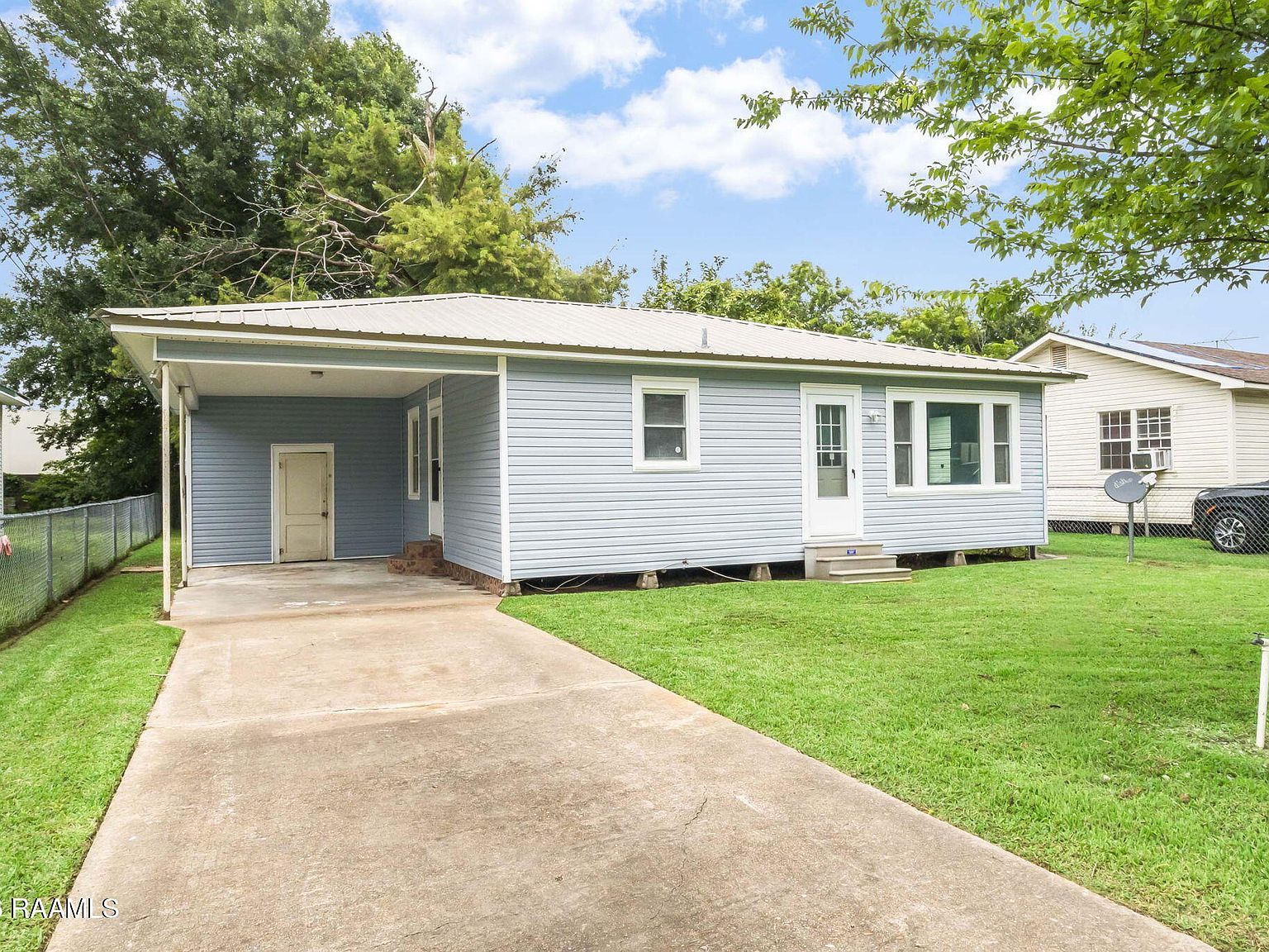 129 Lena St Lafayette, LA 70501, 70501