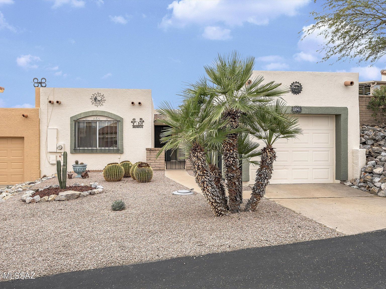 1241 W Calle Ramiro Green Valley, AZ 85622 - Thumbnail 2