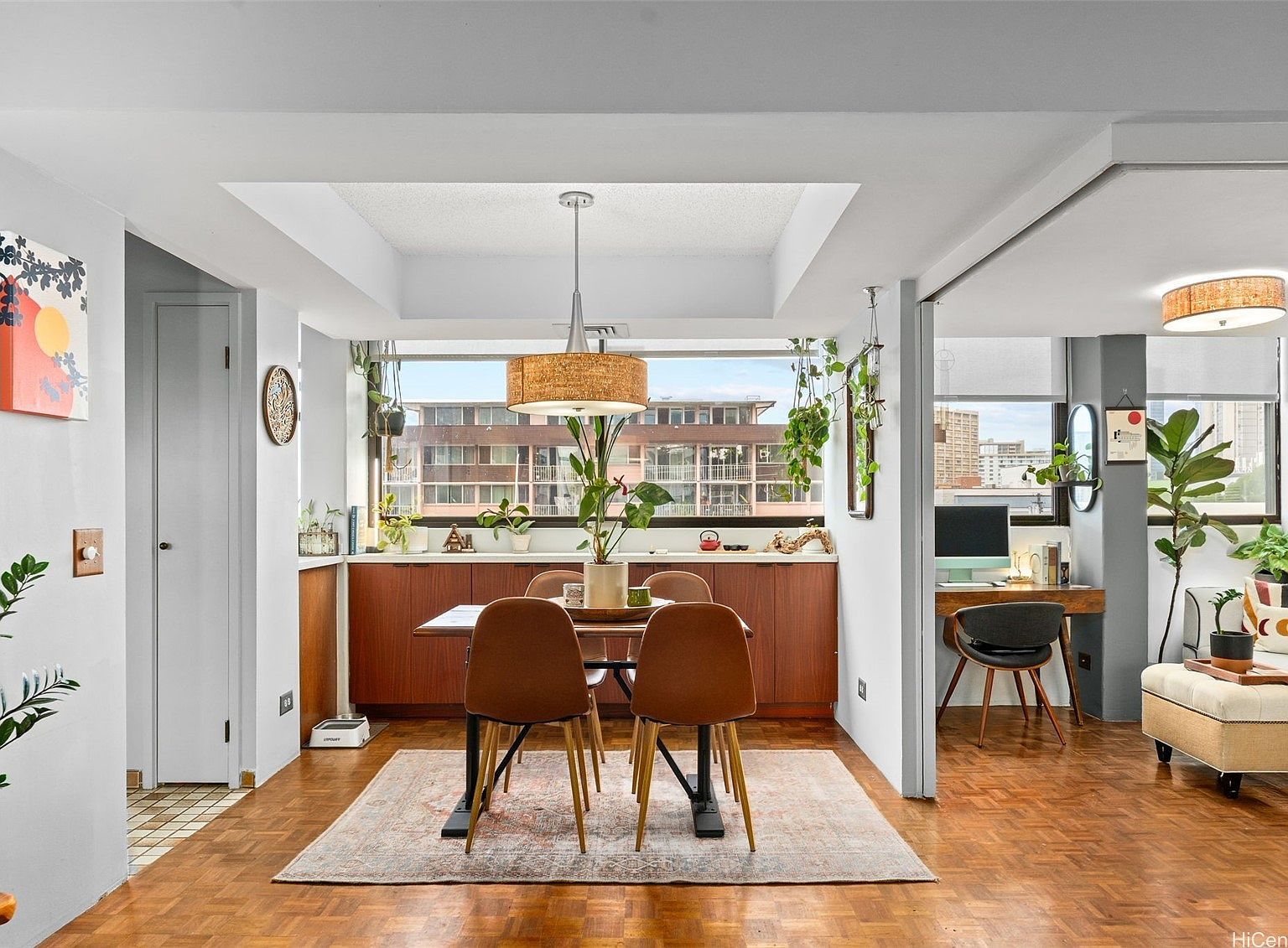 1114 Punahou St APT 4B Honolulu, HI 96826 - Thumbnail 2