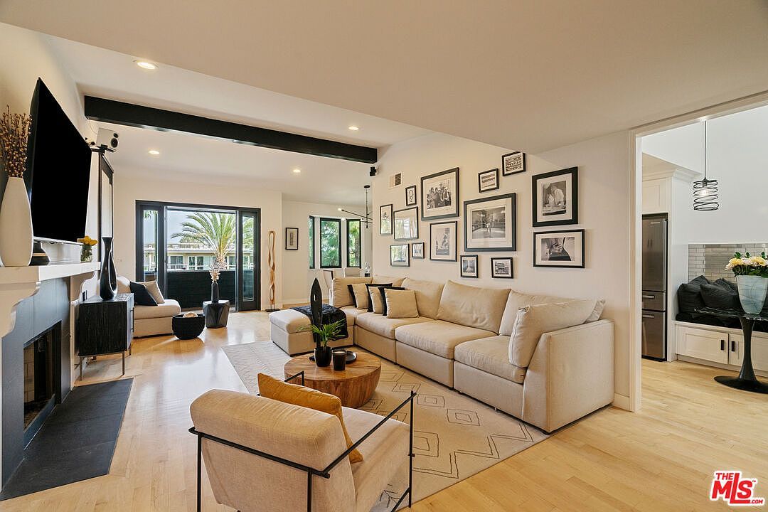 4600 Via Dolce APT 301 Marina Del Rey, CA 90292 - Thumbnail 2